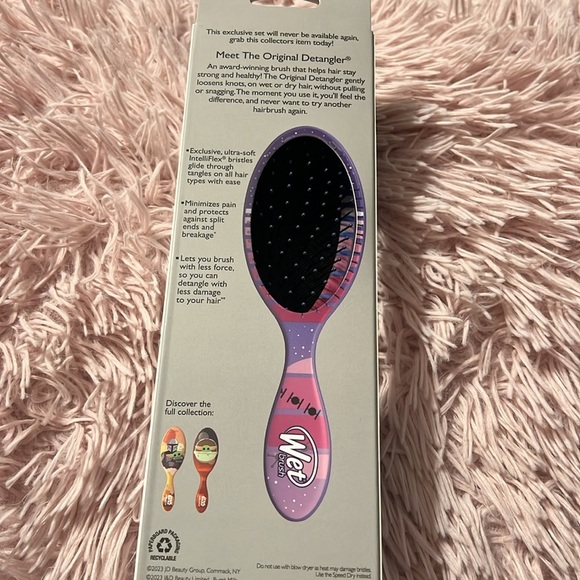 💈 Wet Mandalorian brush - Picture 3 of 3